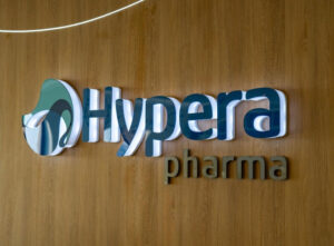 hypera (1)